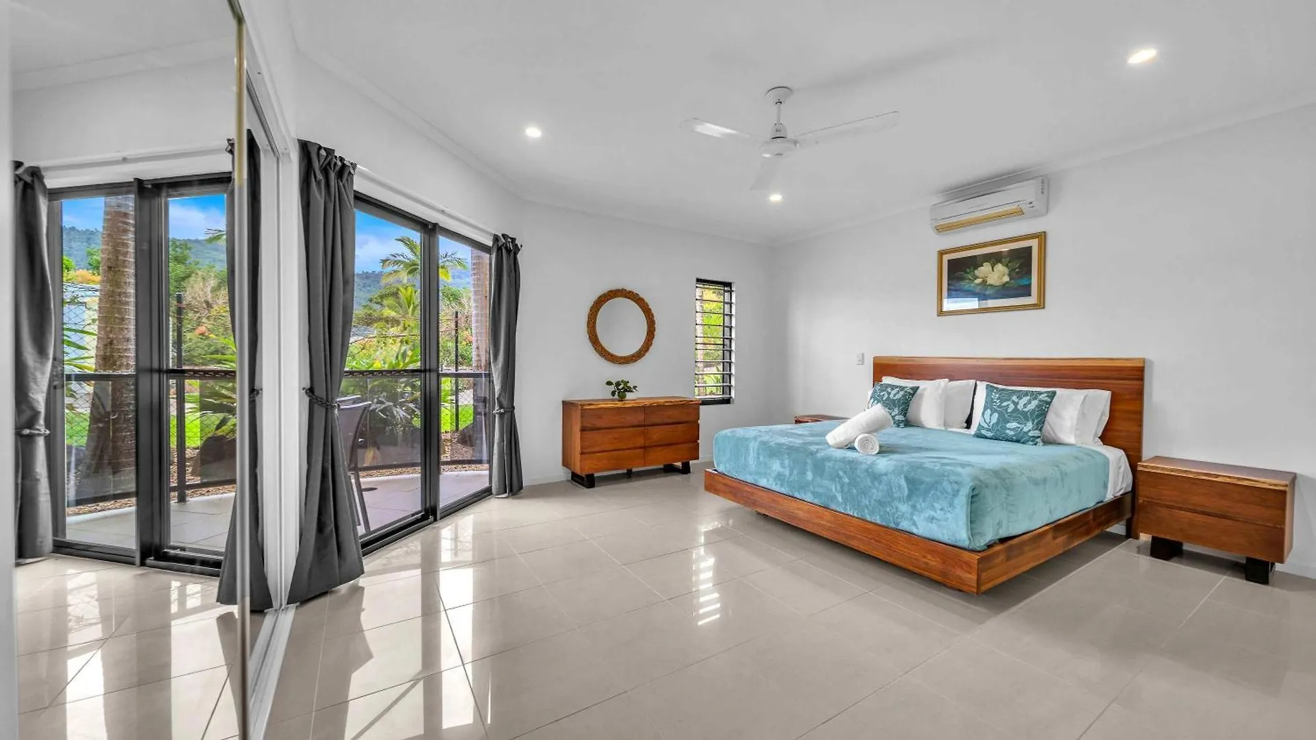 Apartment Whitsunday Escape - Beachfront Penthouse With Pool Cannonvale